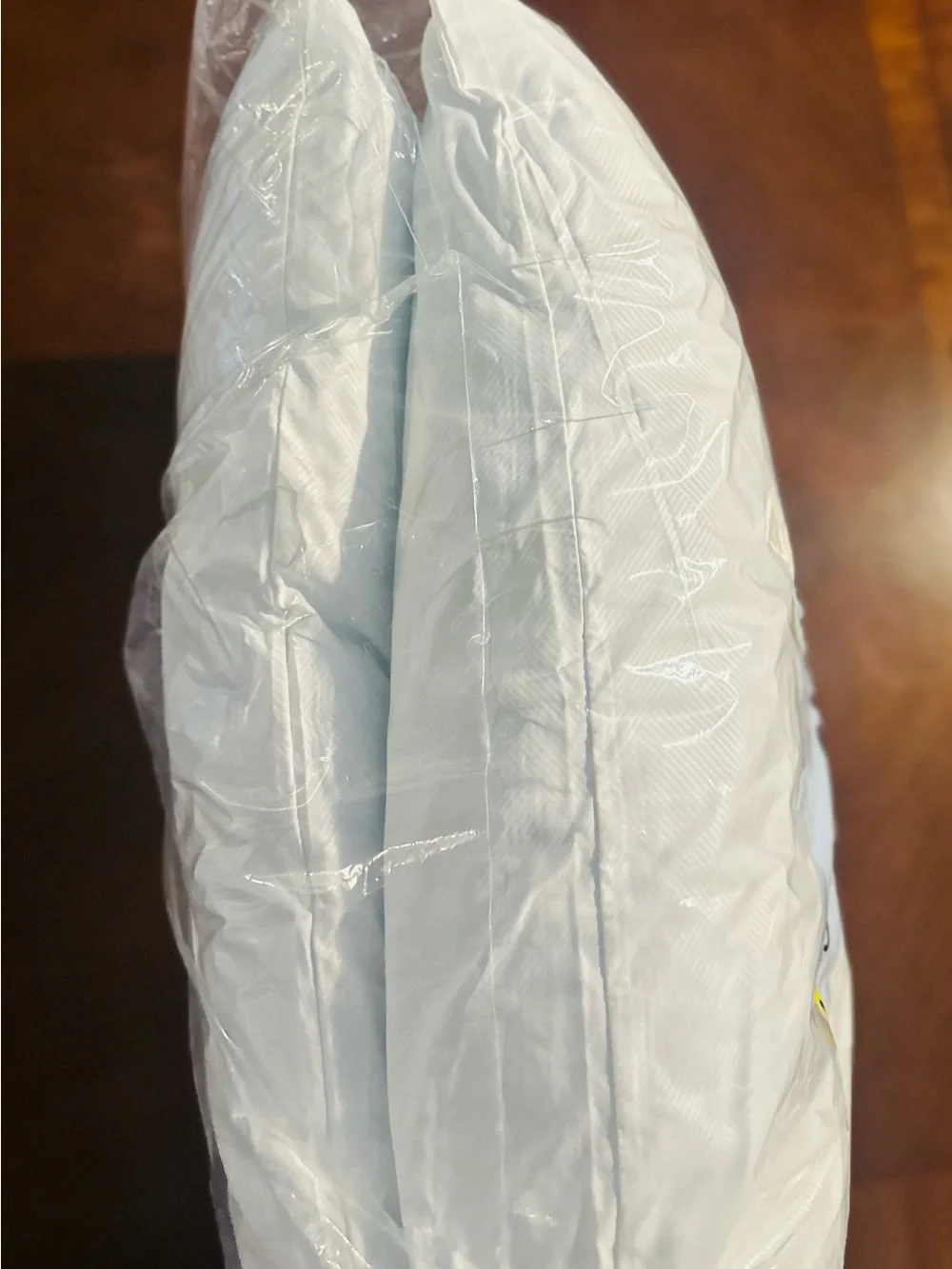 Cooling Gel Memory Foam Pillows - White (2 Pack)
